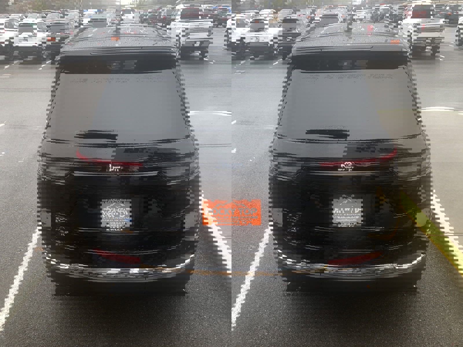 New 2023 Jeep Grand Cherokee 4WD 4xe image 9