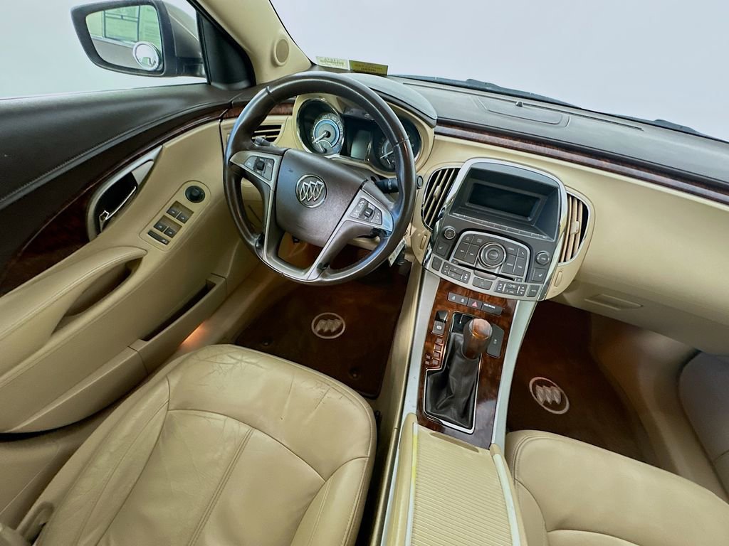 Used 2011 Buick LaCrosse CXL FWD image 9