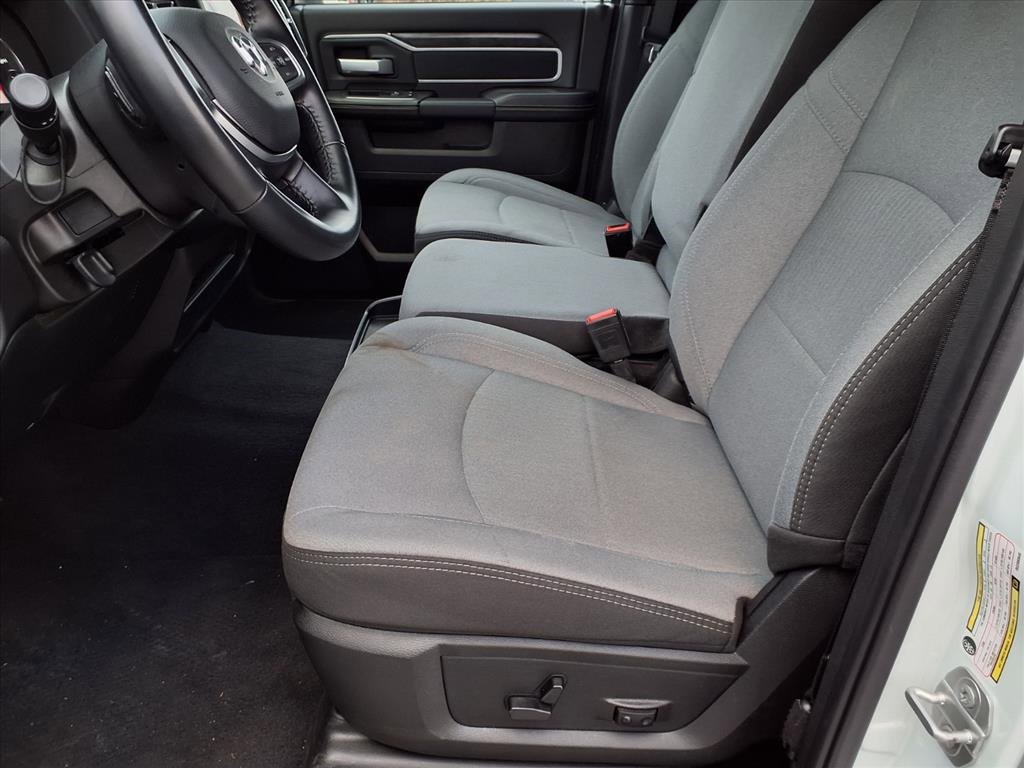 Used 2024 RAM 2500 Big Horn w/ Bed Utility Group image 23