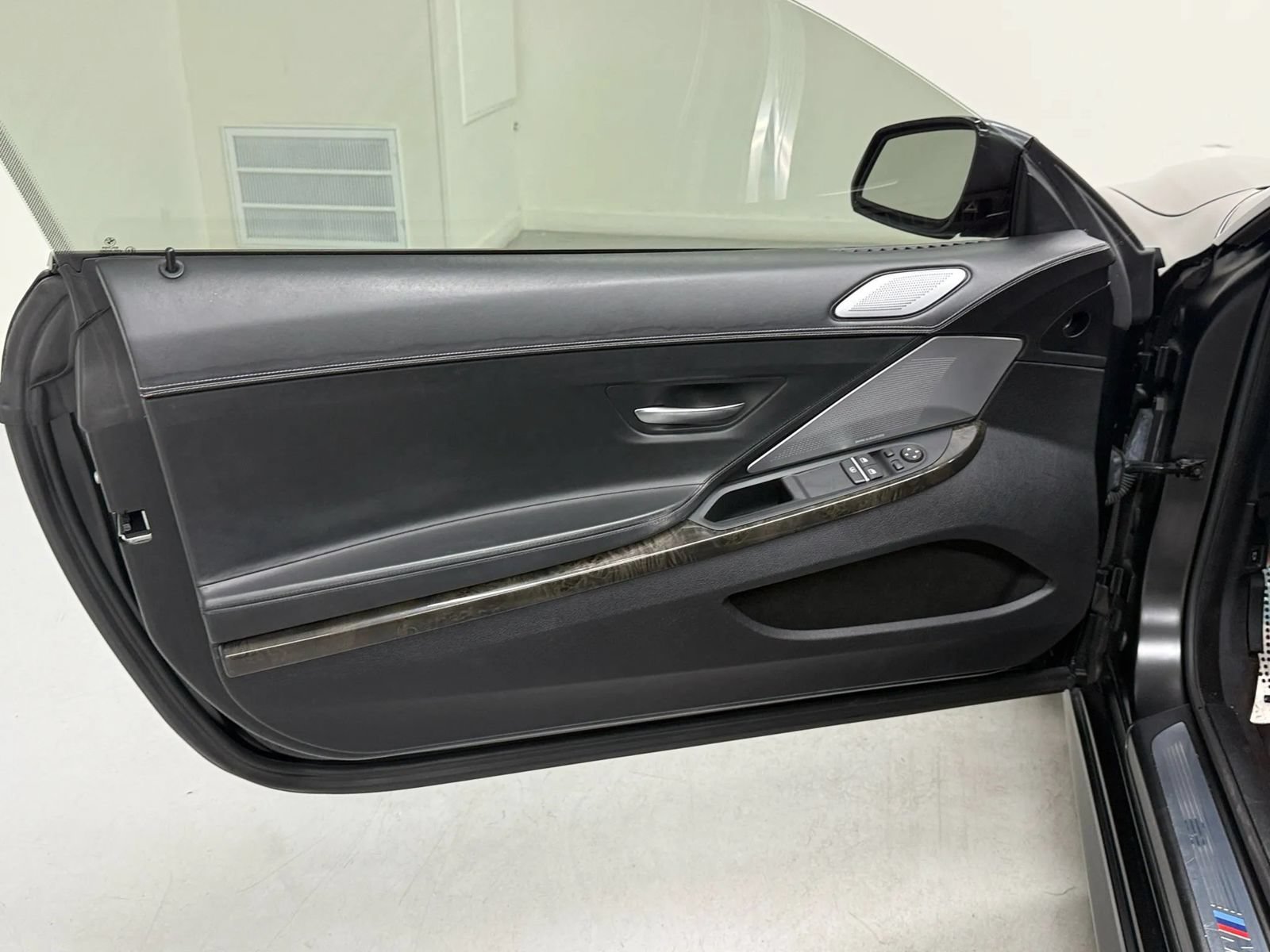 Used 2017 BMW 650i Coupe RWD image 26