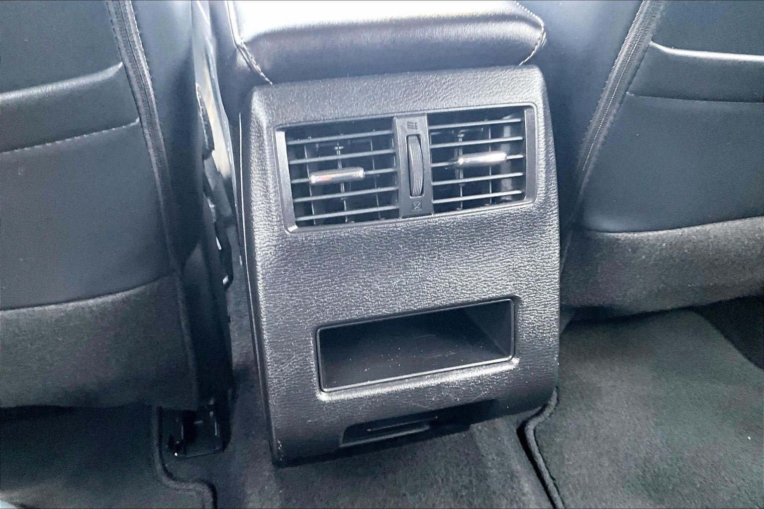Used 2025 Mitsubishi Outlander SE AWD/4WD image 33