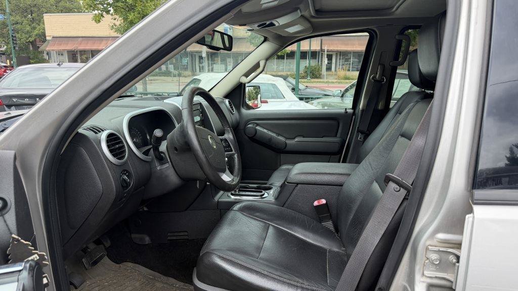 Used 2008 Mercury Mountaineer Premier AWD/4WD image 7