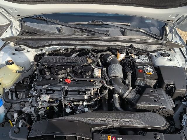 Used 2024 Kia K5 GT-Line image 21