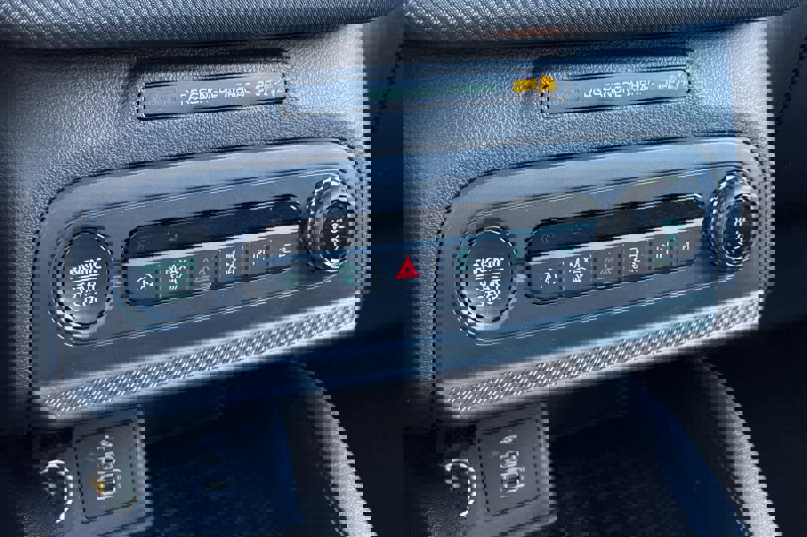 Used 2025 Ford Bronco Sport Outer Banks w/ Outer Banks Tech Package+ image 24