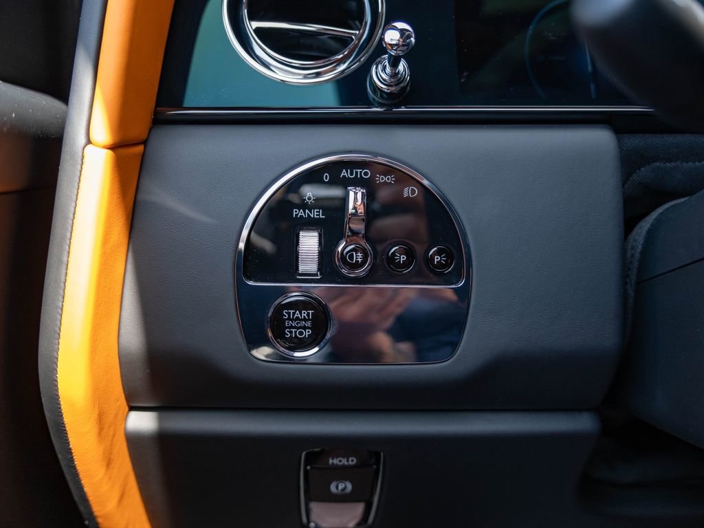 New 2026 Rolls-Royce Cullinan image 22