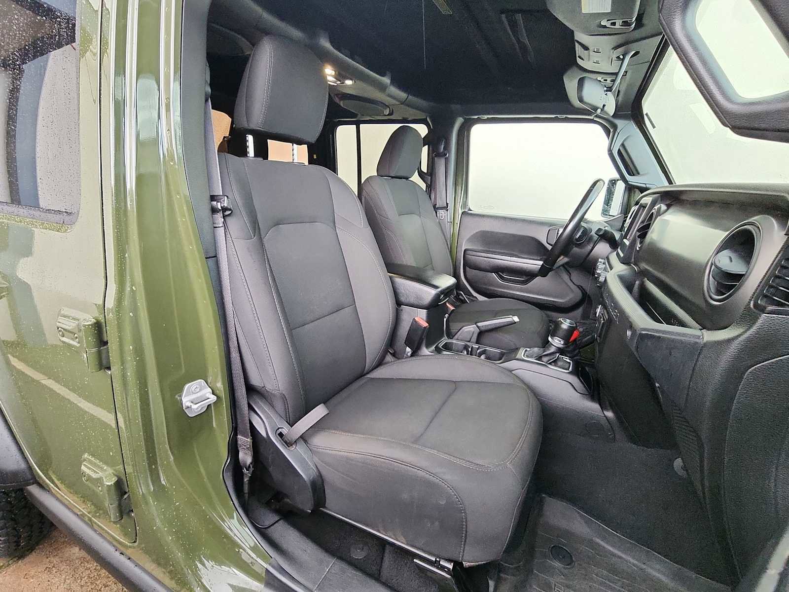 Used 2021 Jeep Wrangler Unlimited Willys image 24