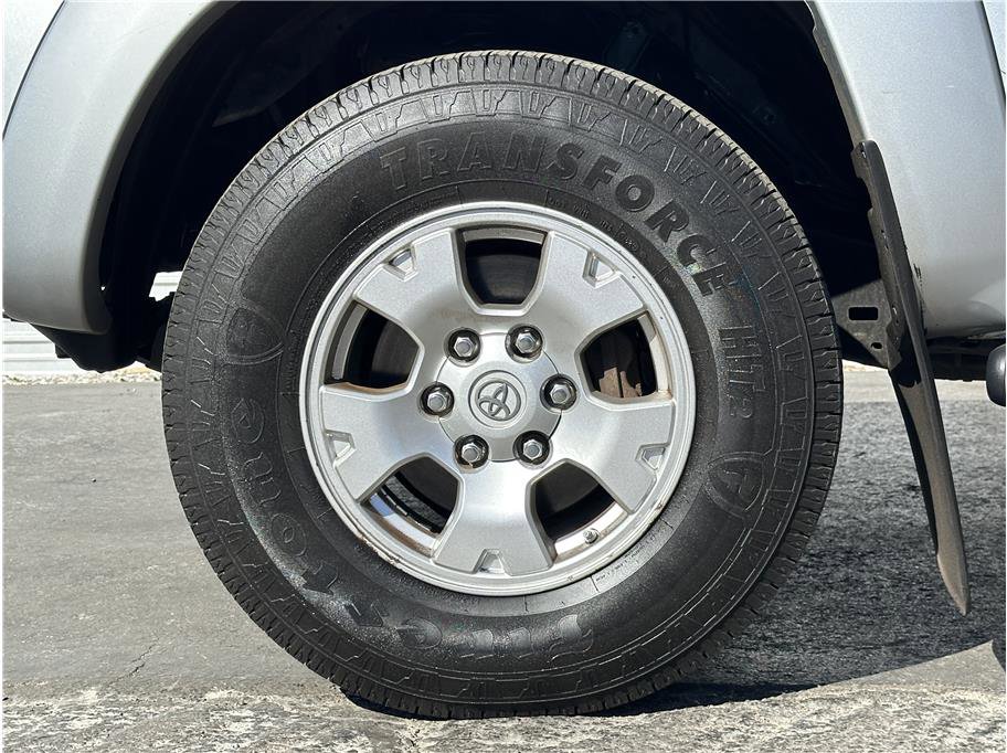 Used 2006 Toyota Tacoma PreRunner image 23
