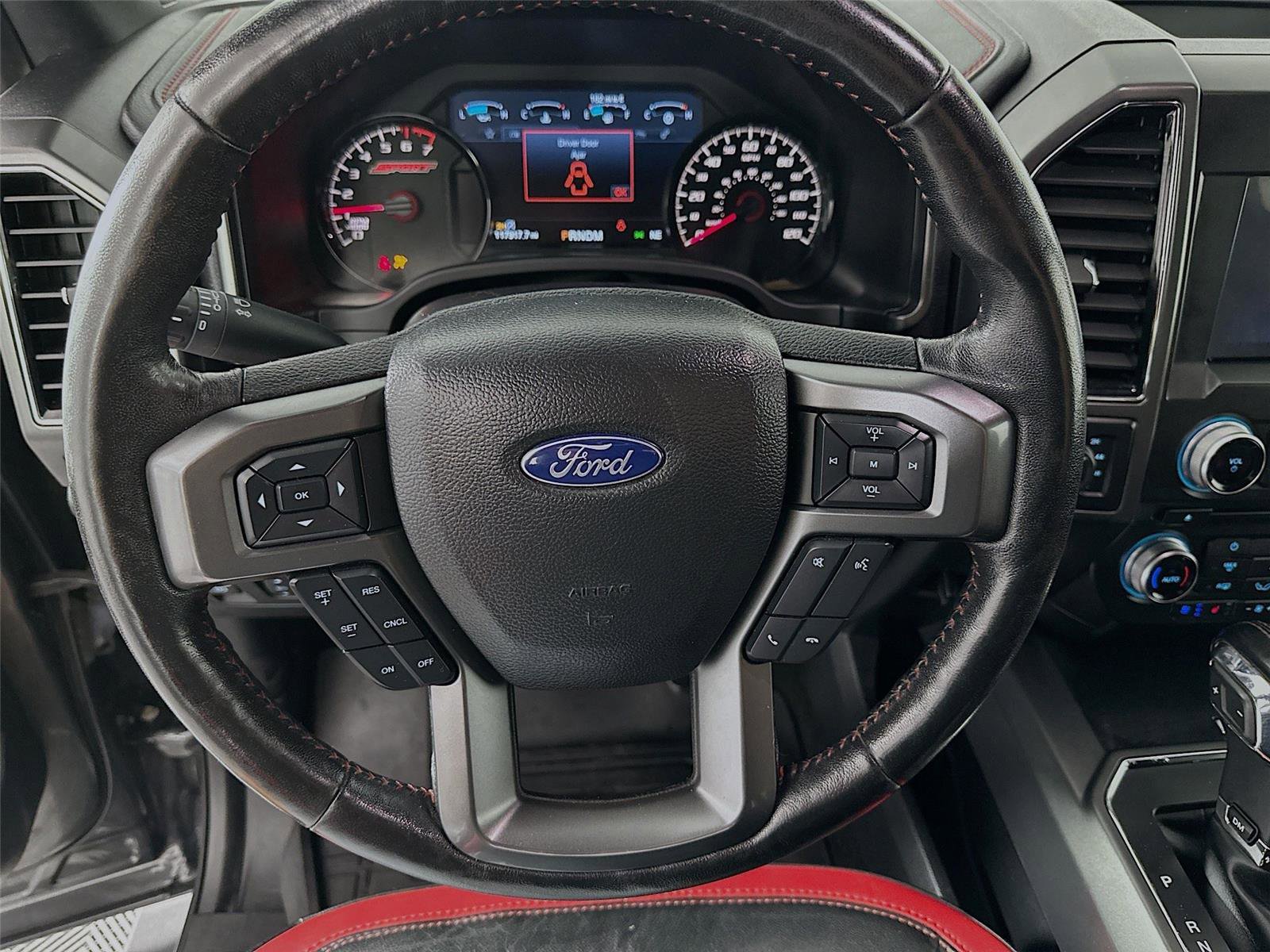 Used 2018 Ford F150 Lariat w/ Equipment Group 502A Luxury AWD/4WD image 18