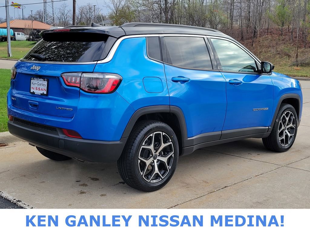 Used 2025 Jeep Compass Limited image 3