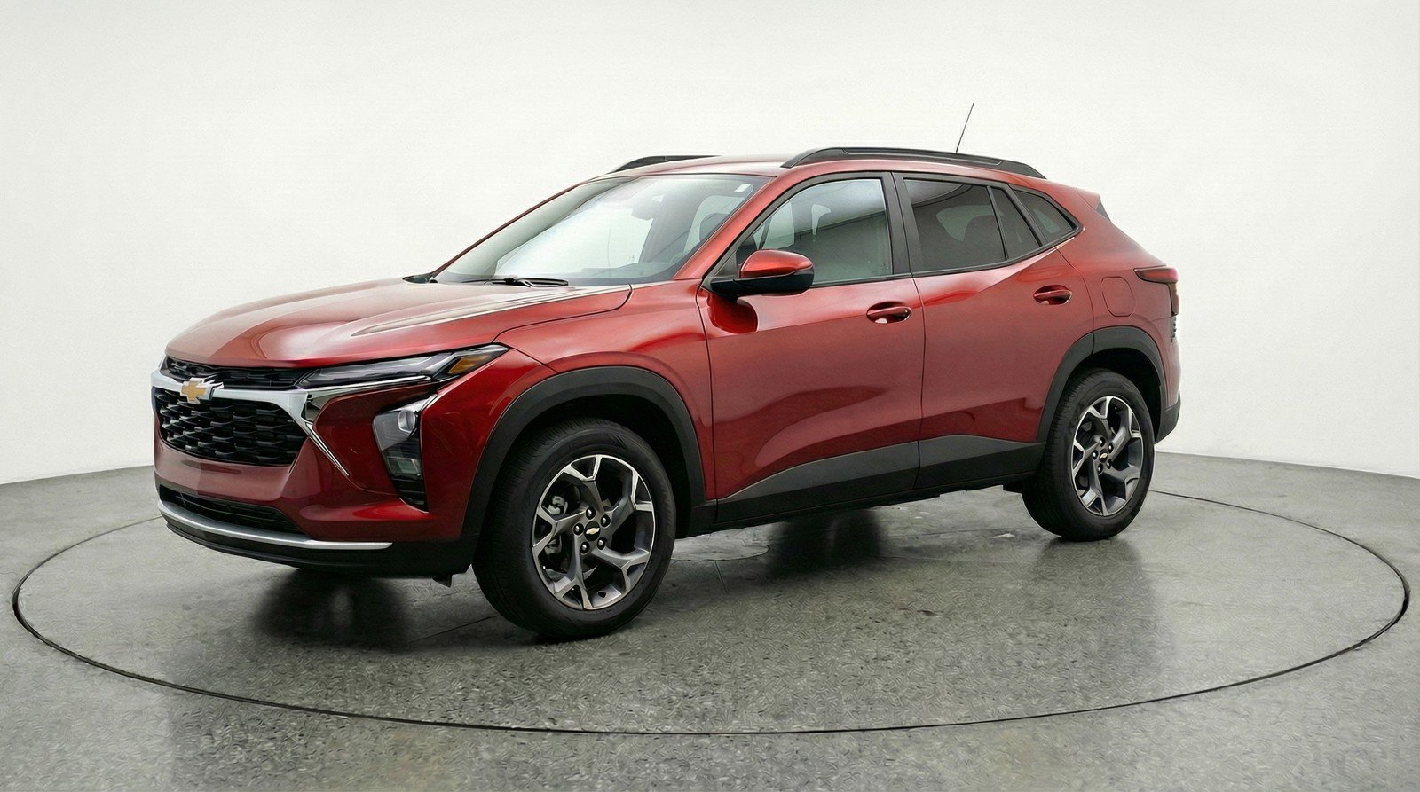 Used 2025 Chevrolet Trax LT image 3