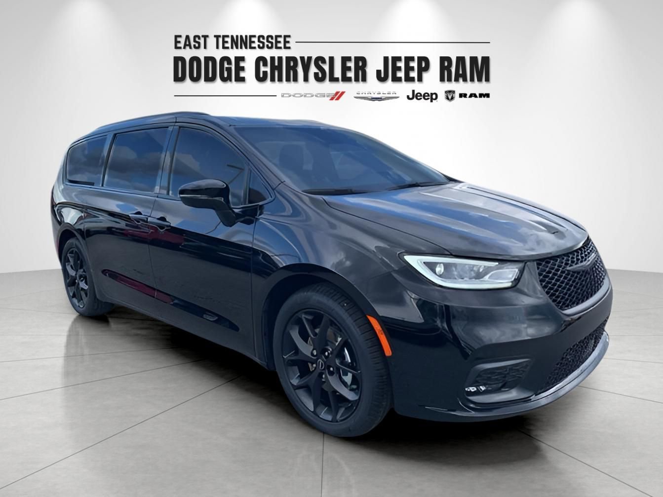 New 2026 Chrysler Pacifica Limited