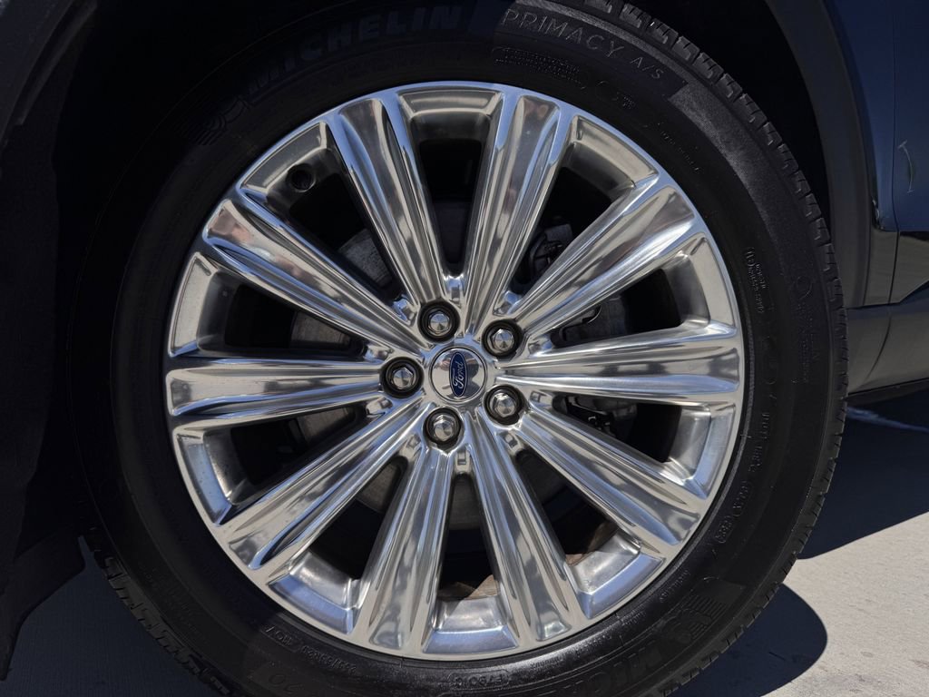 Used 2020 Ford Explorer Limited w/ Hybrid Equipment Group 310A image 9