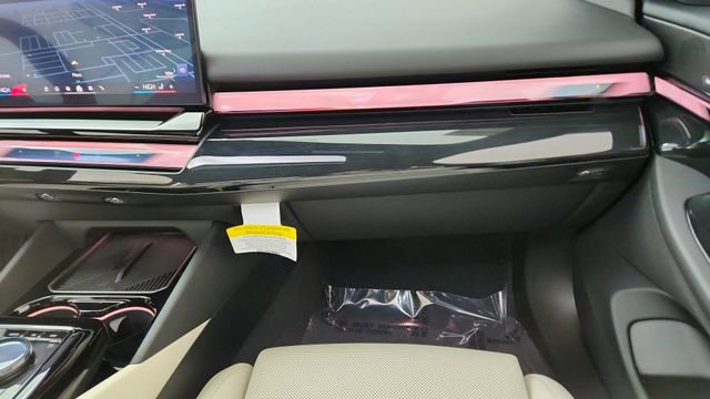 Used 2026 BMW 540i xDrive image 37