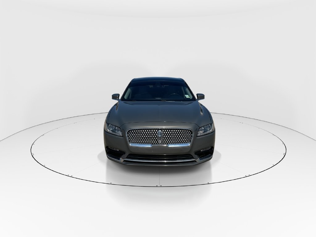 Used 2017 Lincoln Continental Reserve w/ Rear-seat Package AWD/4WD image 3