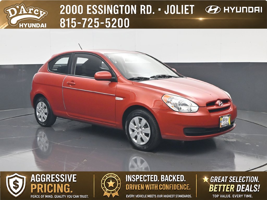Used 2010 Hyundai Accent GS FWD image 1
