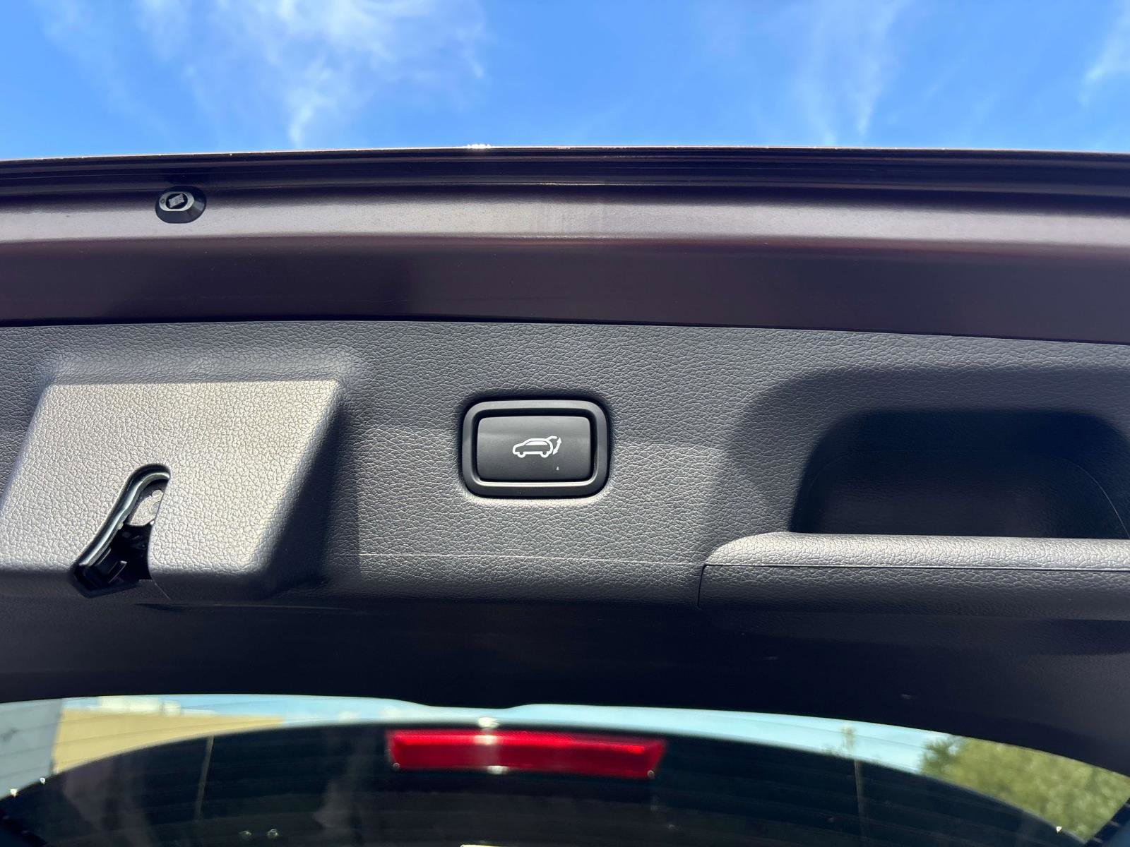 Used 2024 Hyundai Palisade Limited image 18