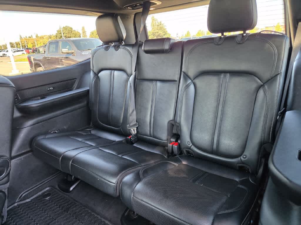 Used 2024 Jeep Wagoneer Series II AWD/4WD image 14