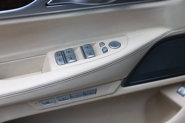 Used 2018 BMW 740i image 53