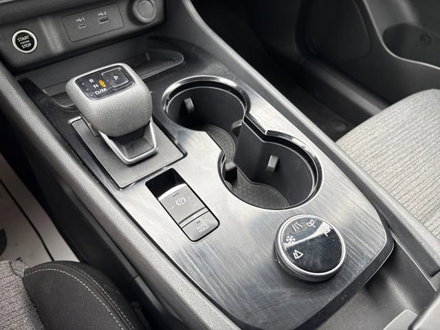 Used 2023 Nissan Rogue SV image 24