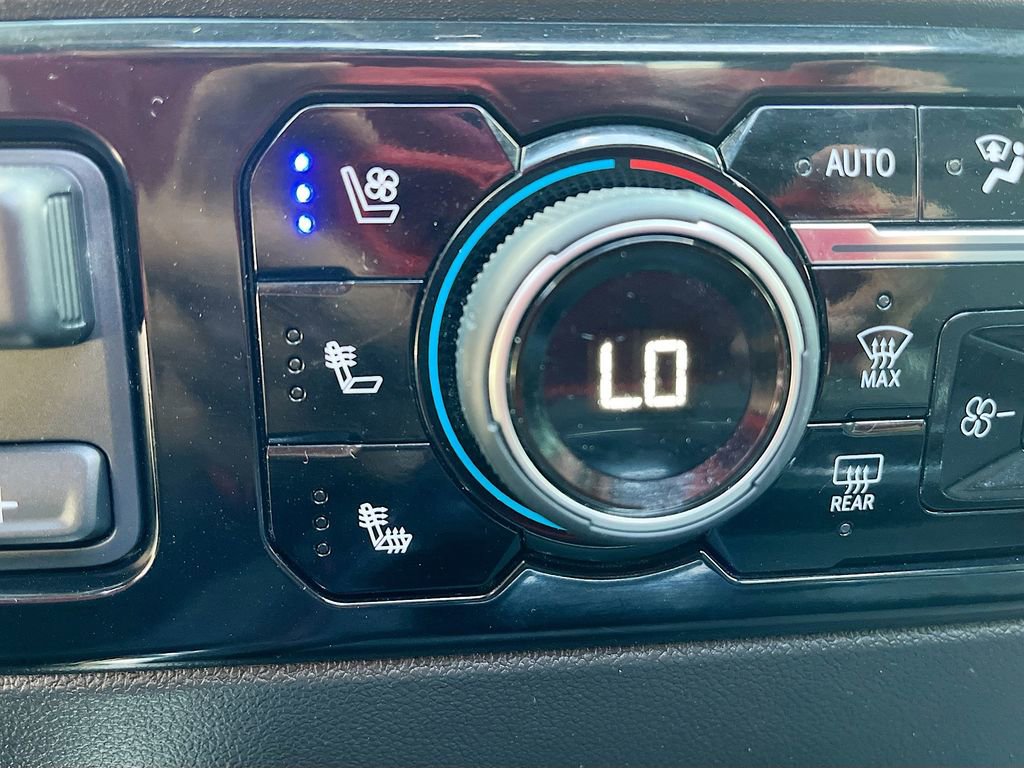 Used 2025 Chevrolet Silverado 2500 LTZ w/ Trail Boss Package image 21