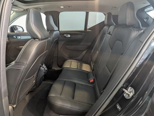 Used 2023 Volvo XC40 B5 Plus w/ Driver Assist Package image 26