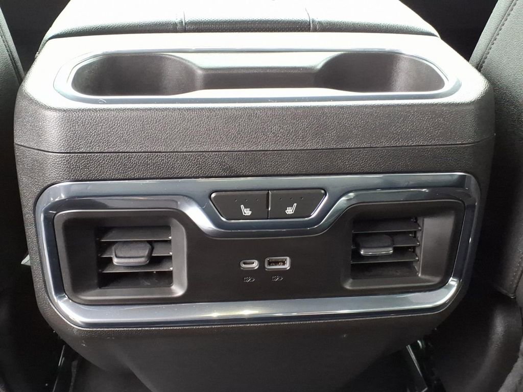 Certified 2022 Chevrolet Silverado 1500 LTZ w/ Technology Package image 18