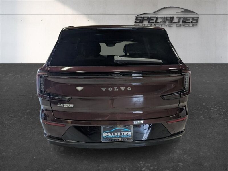 Used 2025 Volvo EX90 Ultra AWD/4WD image 9