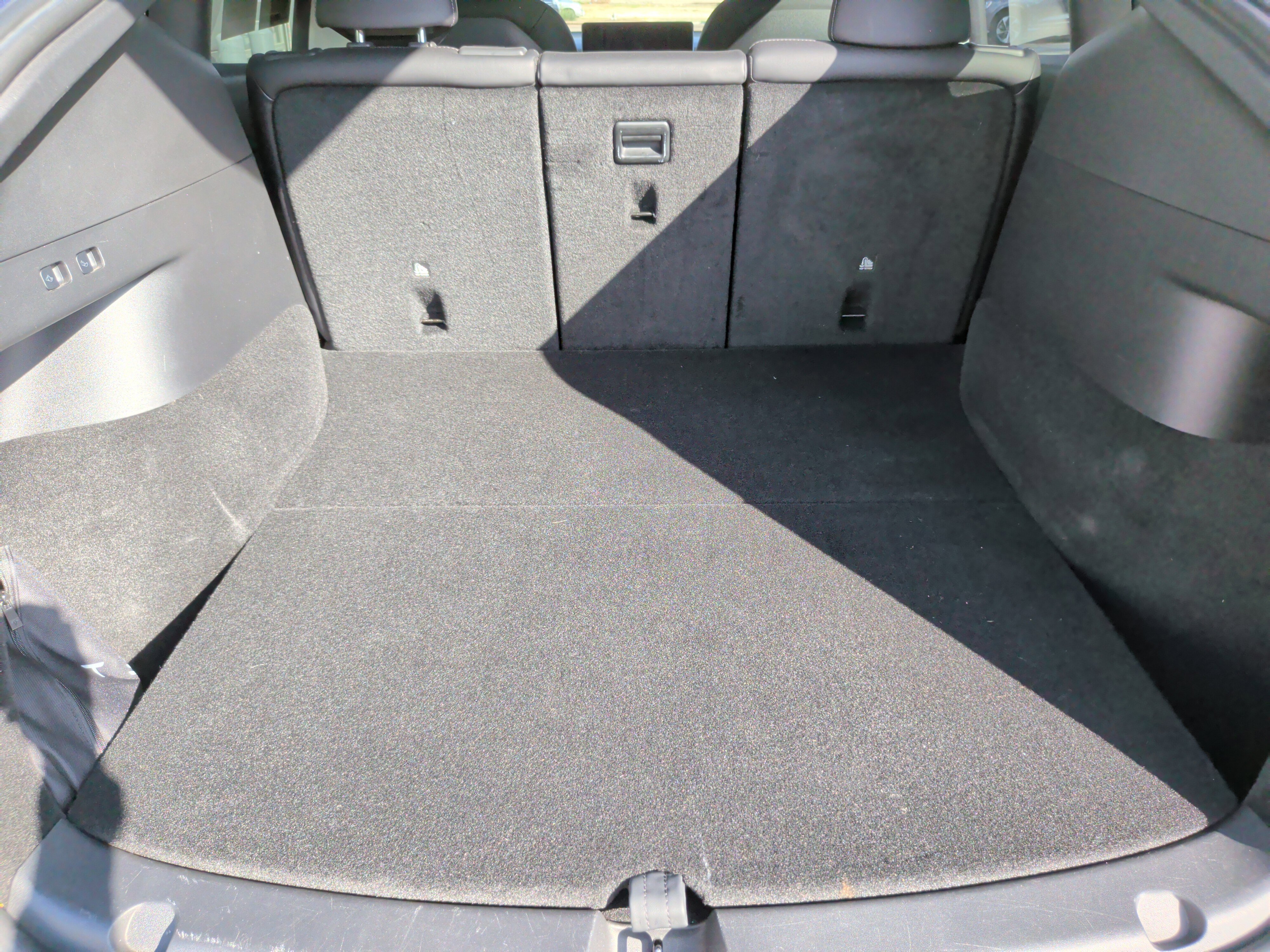 Used 2022 Tesla Model Y Performance image 30