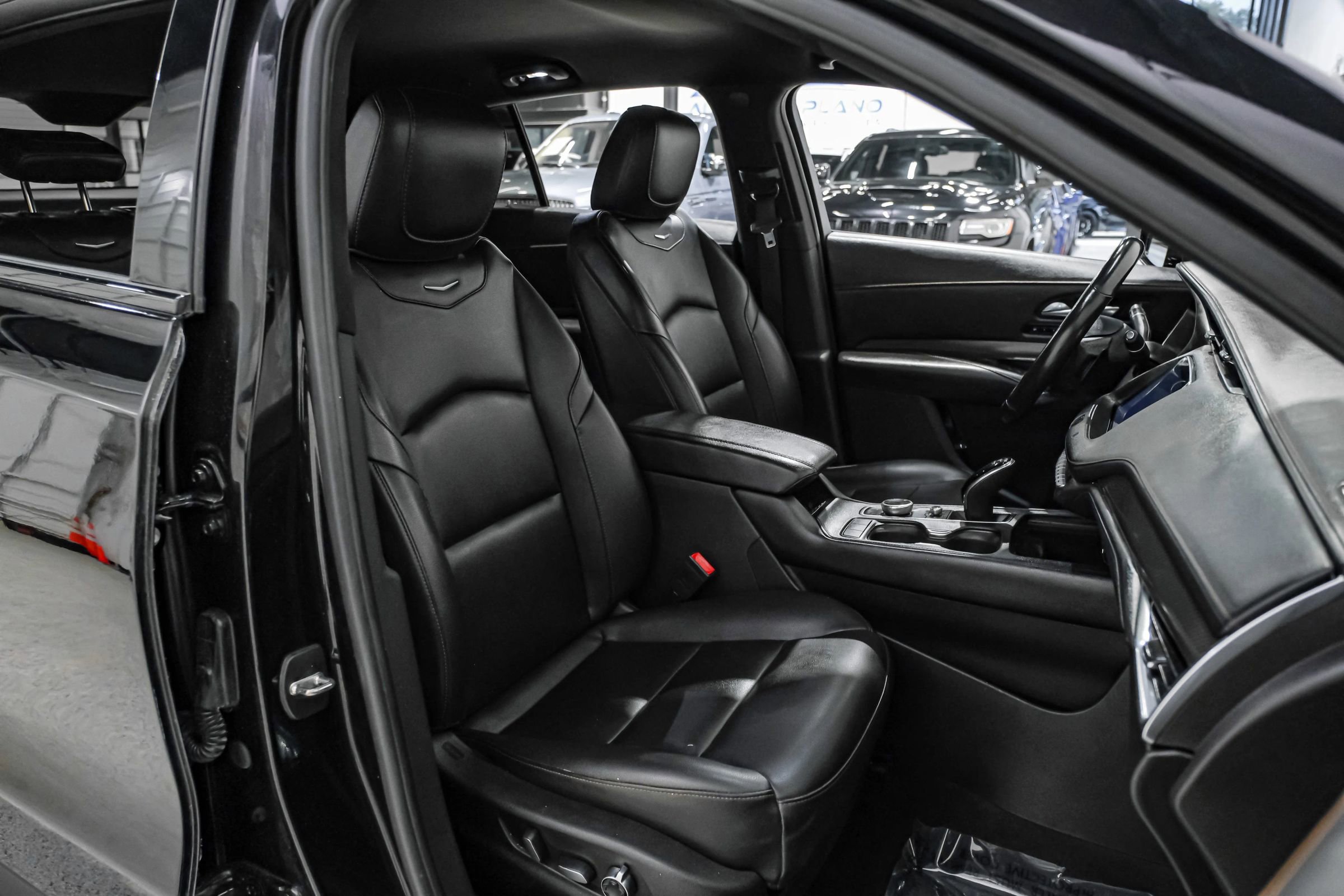 Used 2020 Cadillac XT4 Sport image 35