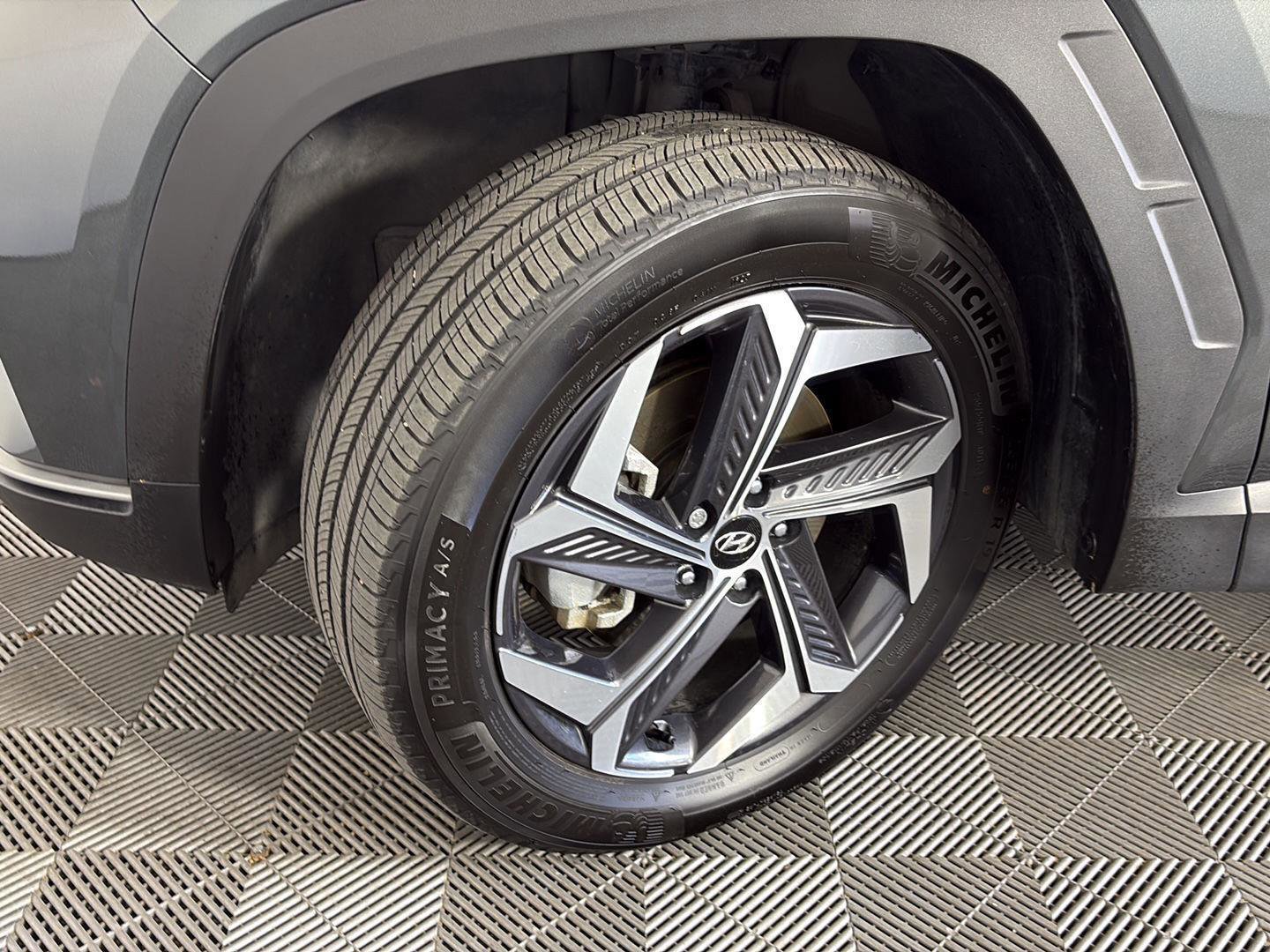 Used 2024 Hyundai Tucson SEL image 16