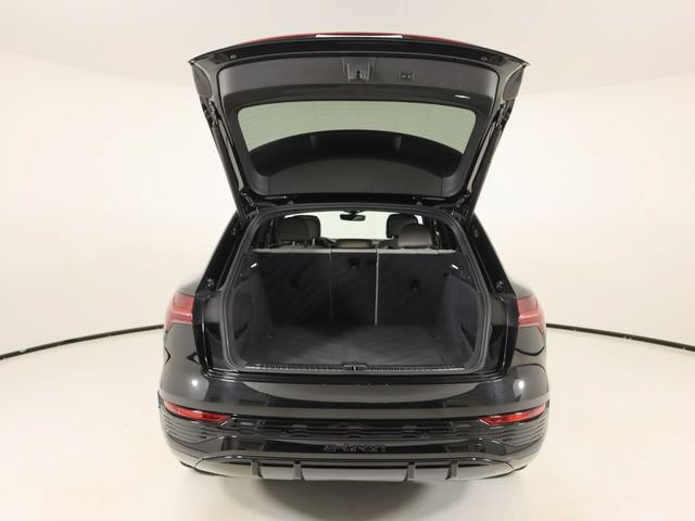 Used 2024 Audi Q8 e-tron Prestige w/ Prestige Package AWD/4WD image 24