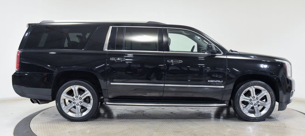Used 2018 GMC Yukon XL Denali w/ Open Road Package image 12
