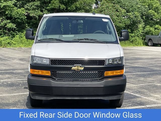 New 2025 Chevrolet Express 2500 w/ Driver Convenience Package RWD image 10