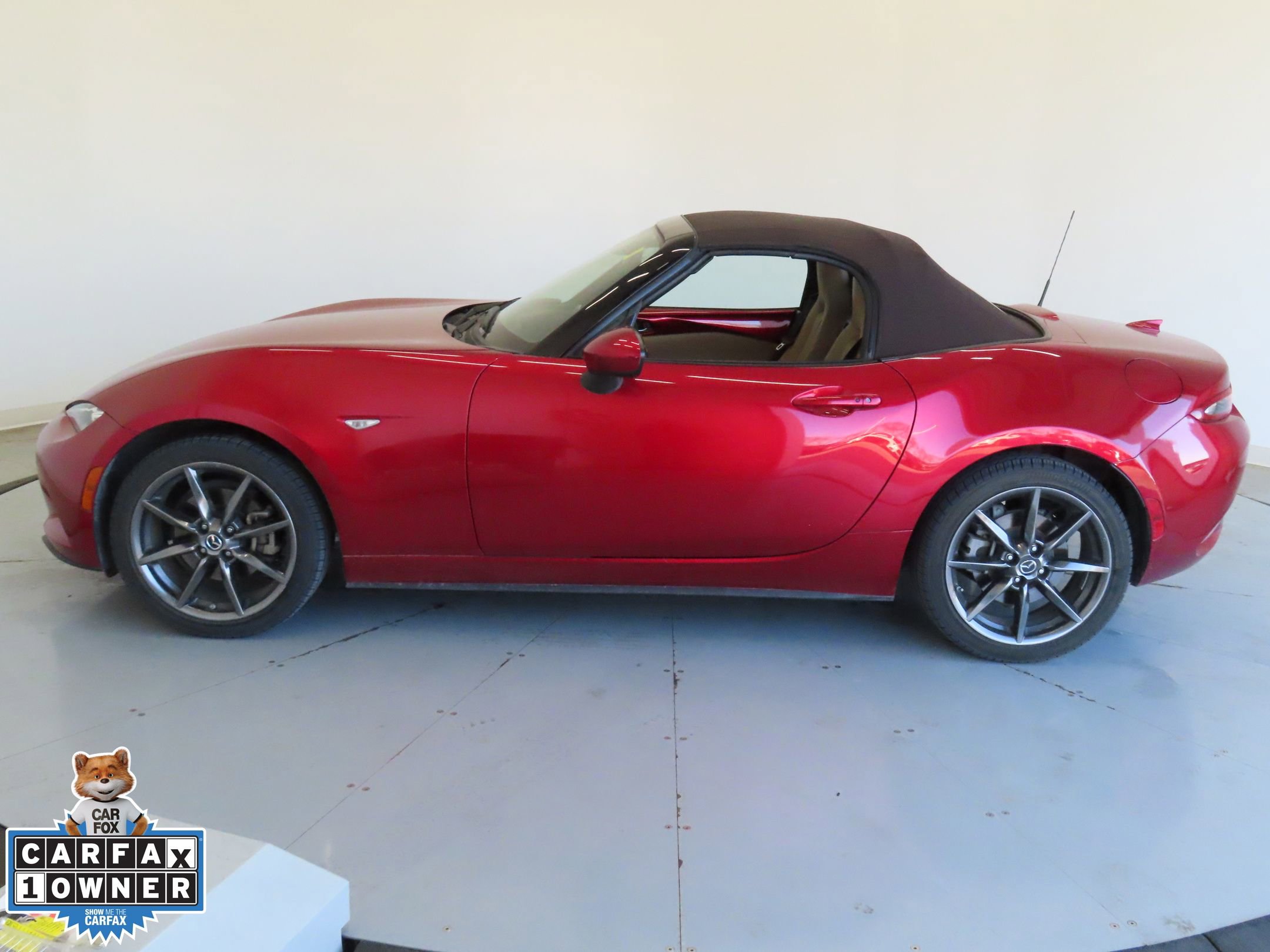 Used 2019 MAZDA MX-5 Miata Grand Touring image 7
