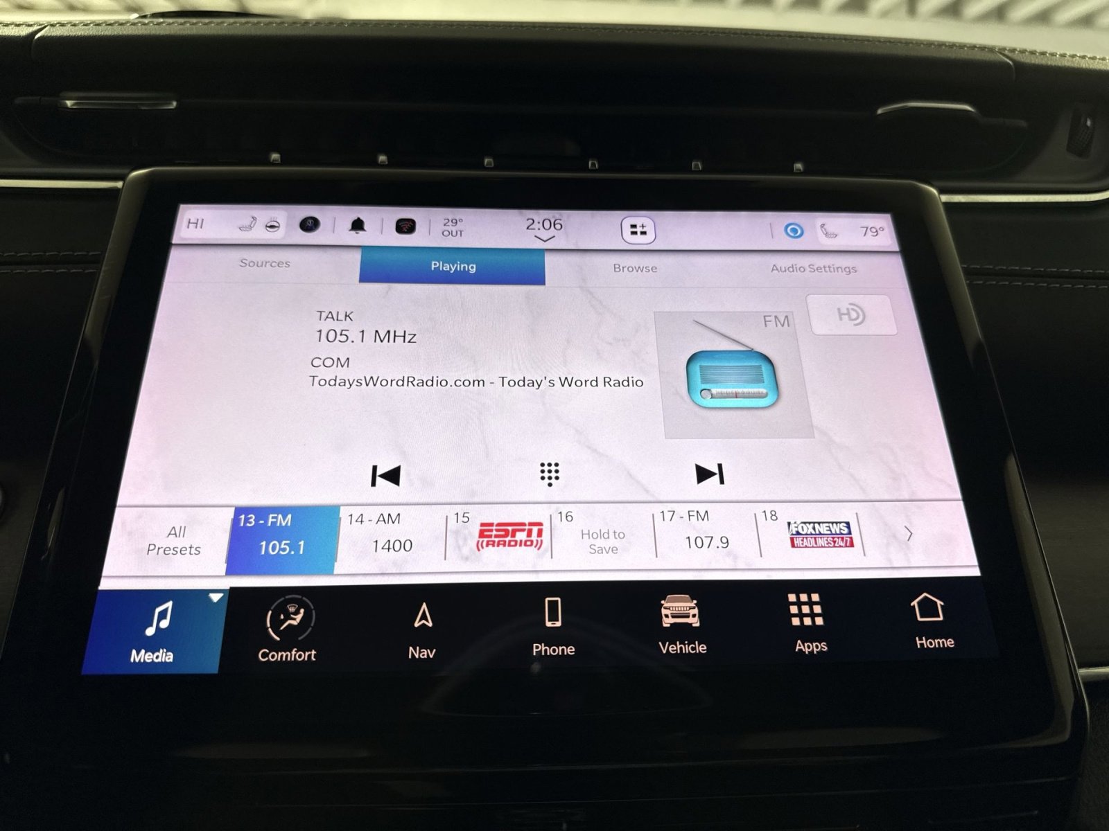 Used 2023 Jeep Grand Cherokee L Overland image 18