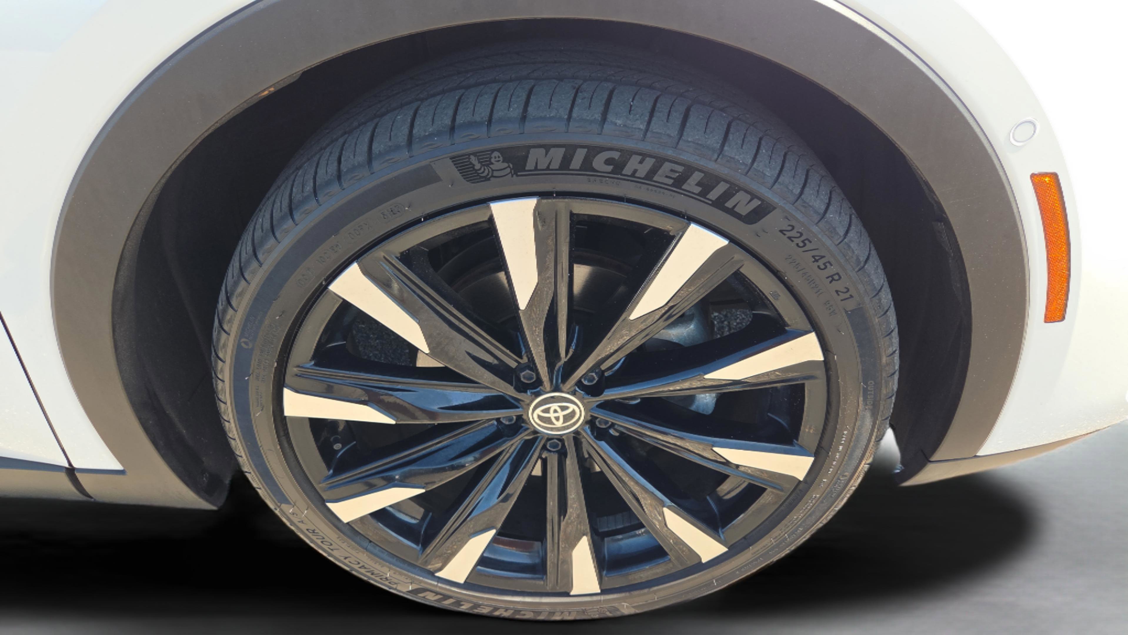 Certified 2024 Toyota Crown Platinum AWD/4WD image 34