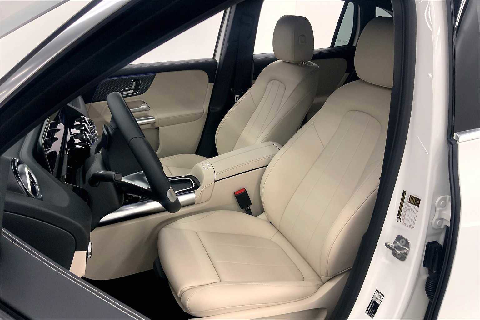 New 2026 Mercedes-Benz GLA 250 GLA 250 image 21