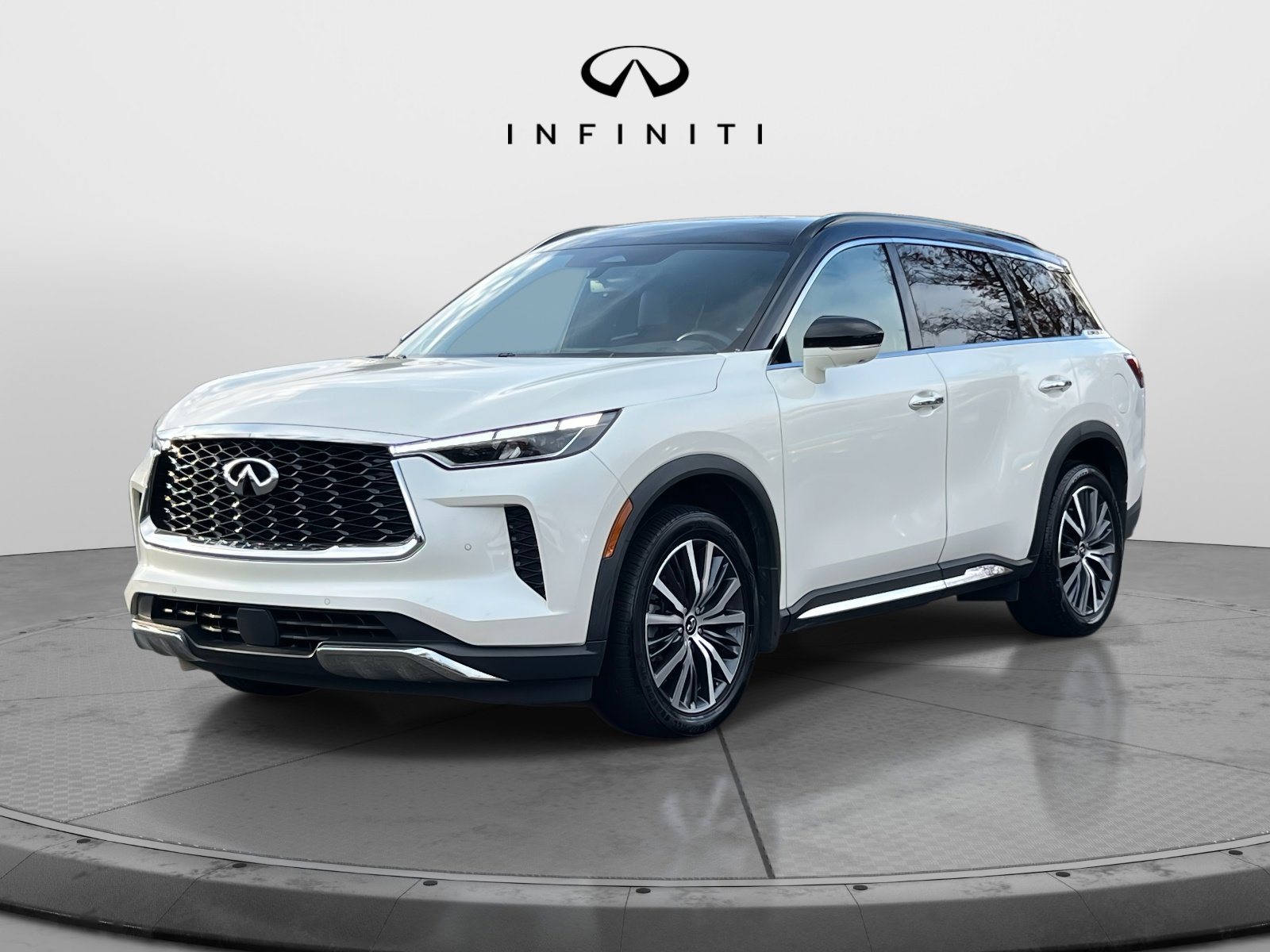 Used 2022 INFINITI QX60 Autograph w/ Cargo Package image 2