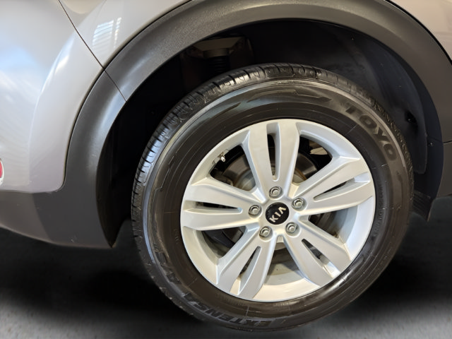 Used 2019 Kia Sportage LX FWD image 33