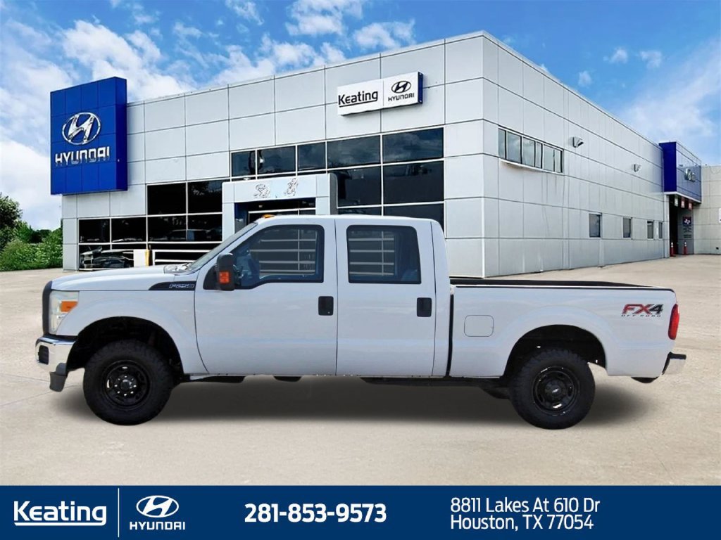Used 2015 Ford F250 XL w/ Power Equipment Group AWD/4WD image 8