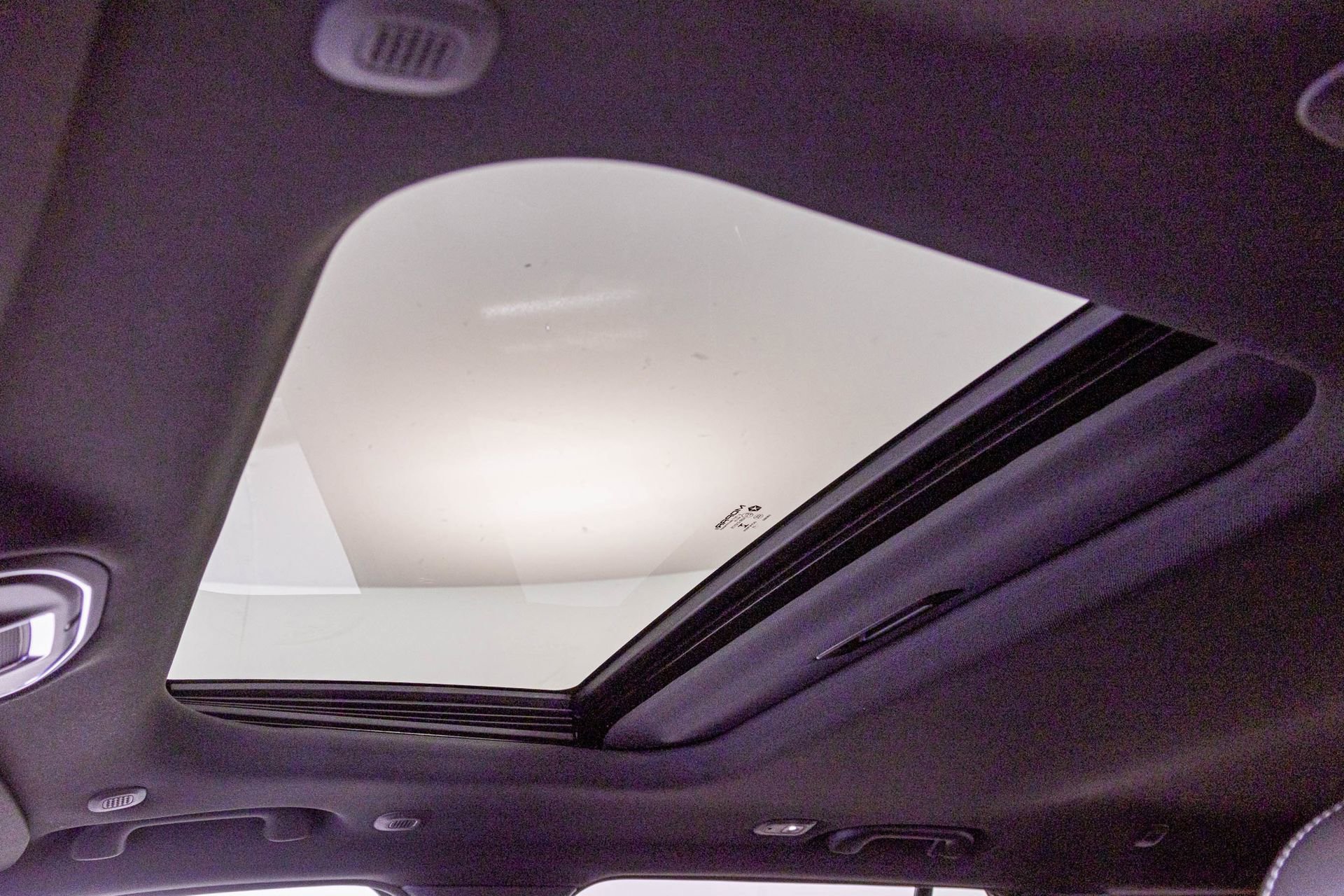 New 2026 Jeep Grand Cherokee Altitude image 6