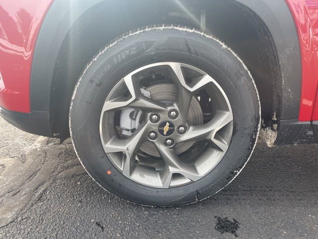 New 2026 Chevrolet Trax LT w/ Driver Confidence Package FWD image 29