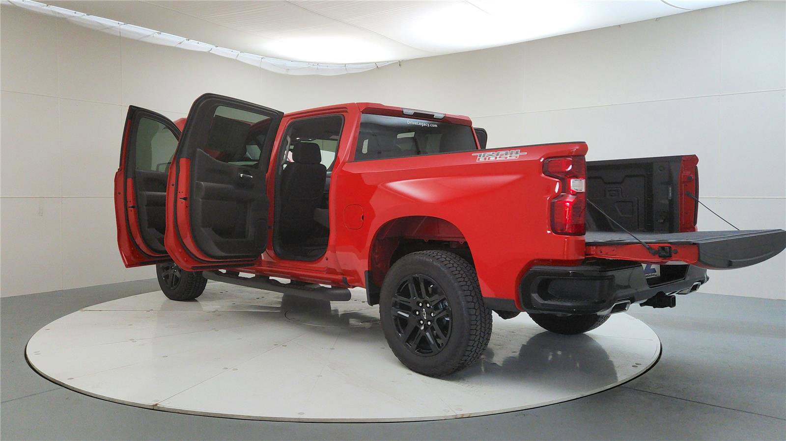 Used 2025 Chevrolet Silverado 1500 Custom Trail Boss image 11