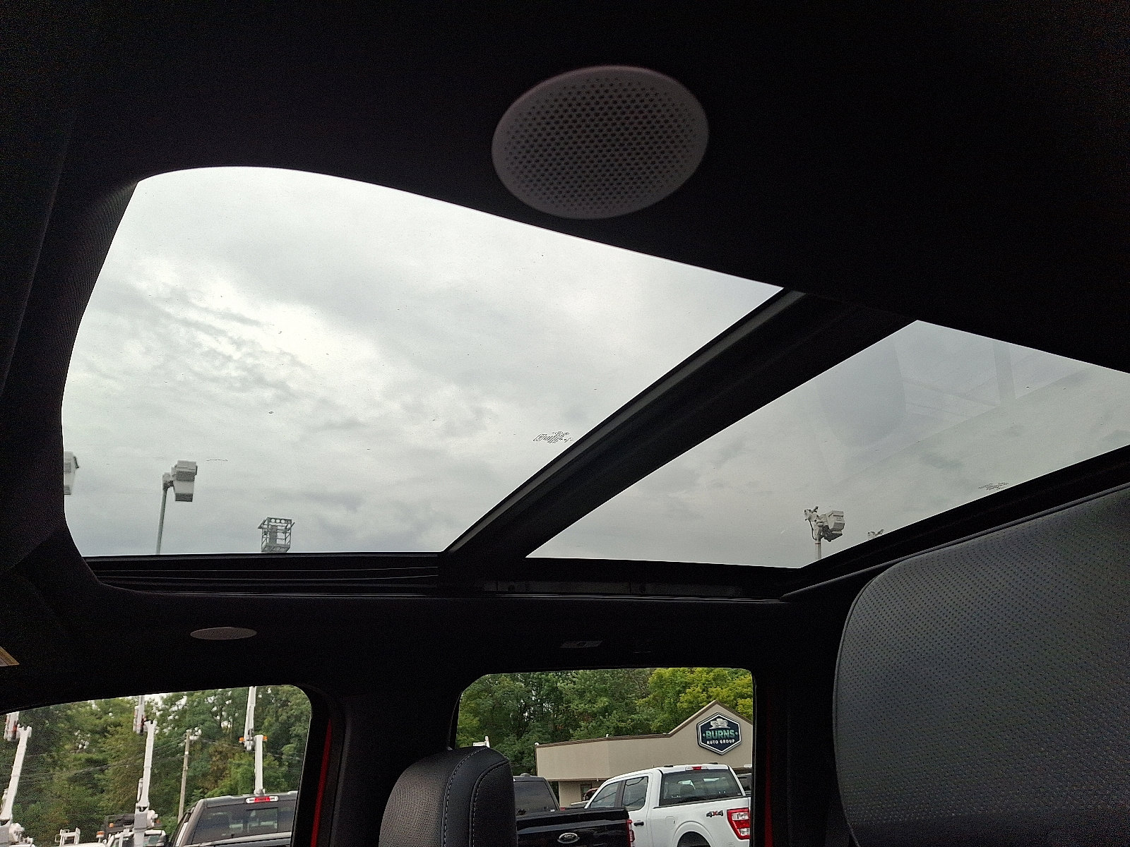 Used 2021 Ford F150 Lariat w/ Equipment Group 502A High image 21