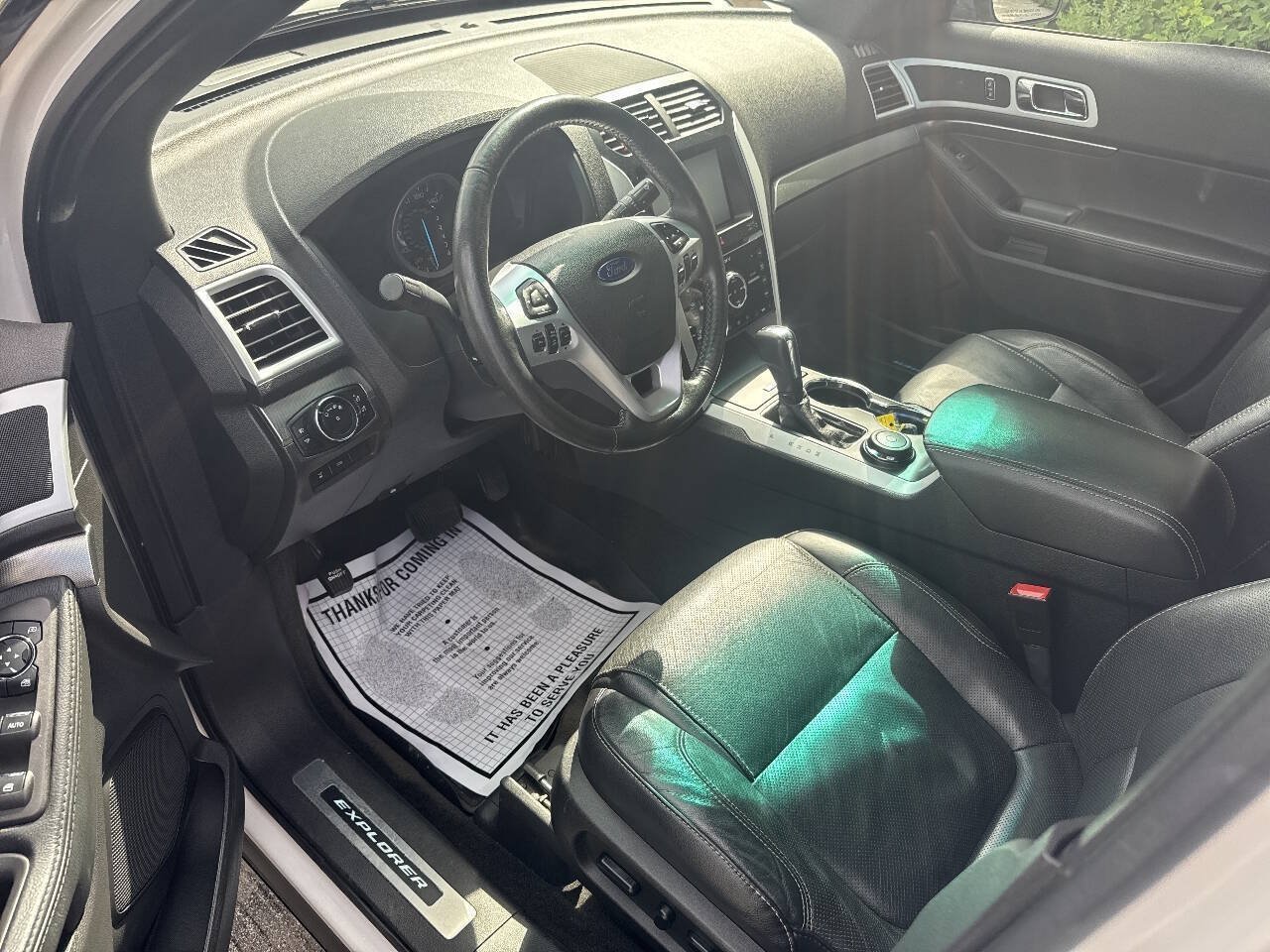 Used 2015 Ford Explorer Sport w/ Equipment Group 401A AWD/4WD image 11