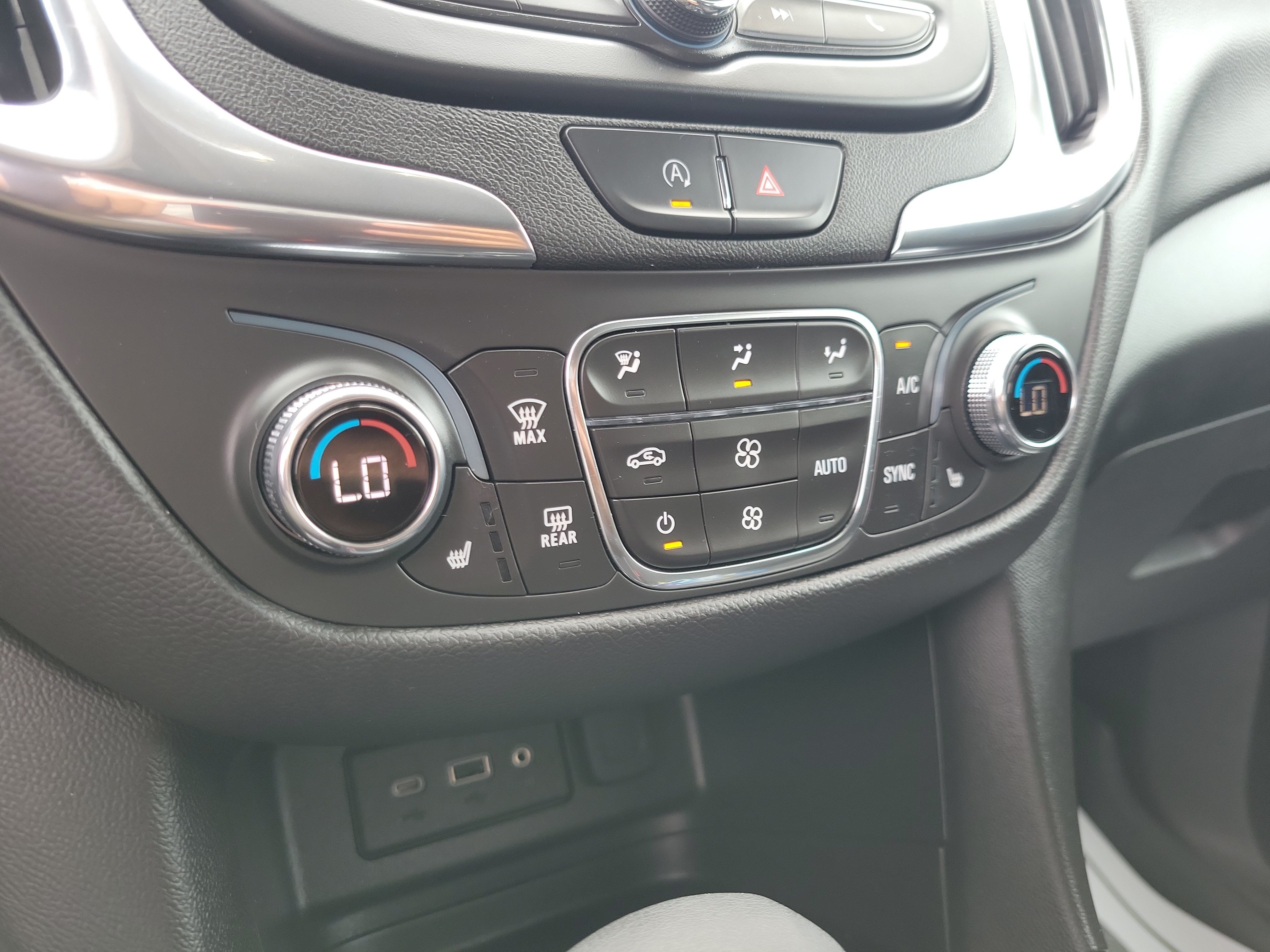 Certified 2023 Chevrolet Equinox LT FWD image 25