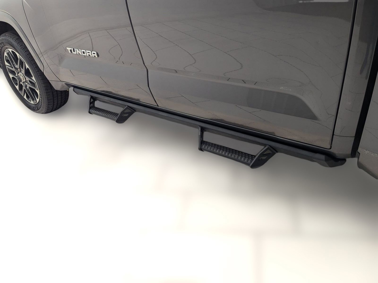 Used 2022 Toyota Tundra Limited image 18