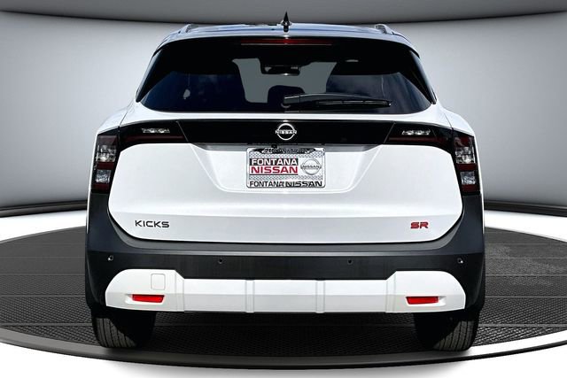 New 2026 Nissan Kicks SR w/ SR Premium Package image 4