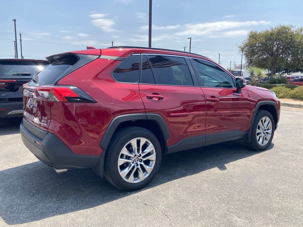 Certified 2025 Toyota RAV4 XLE Premium w/ Weather Package AWD/4WD image 5