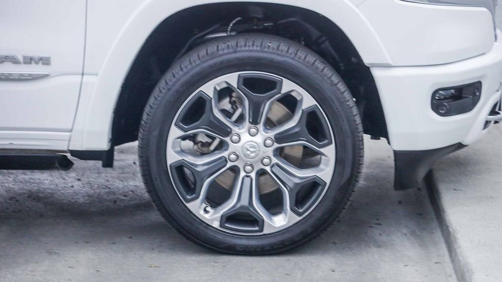 Used 2023 RAM 1500 Limited image 11